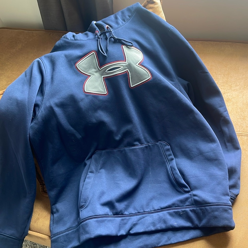 Men’s under armour Hoodie